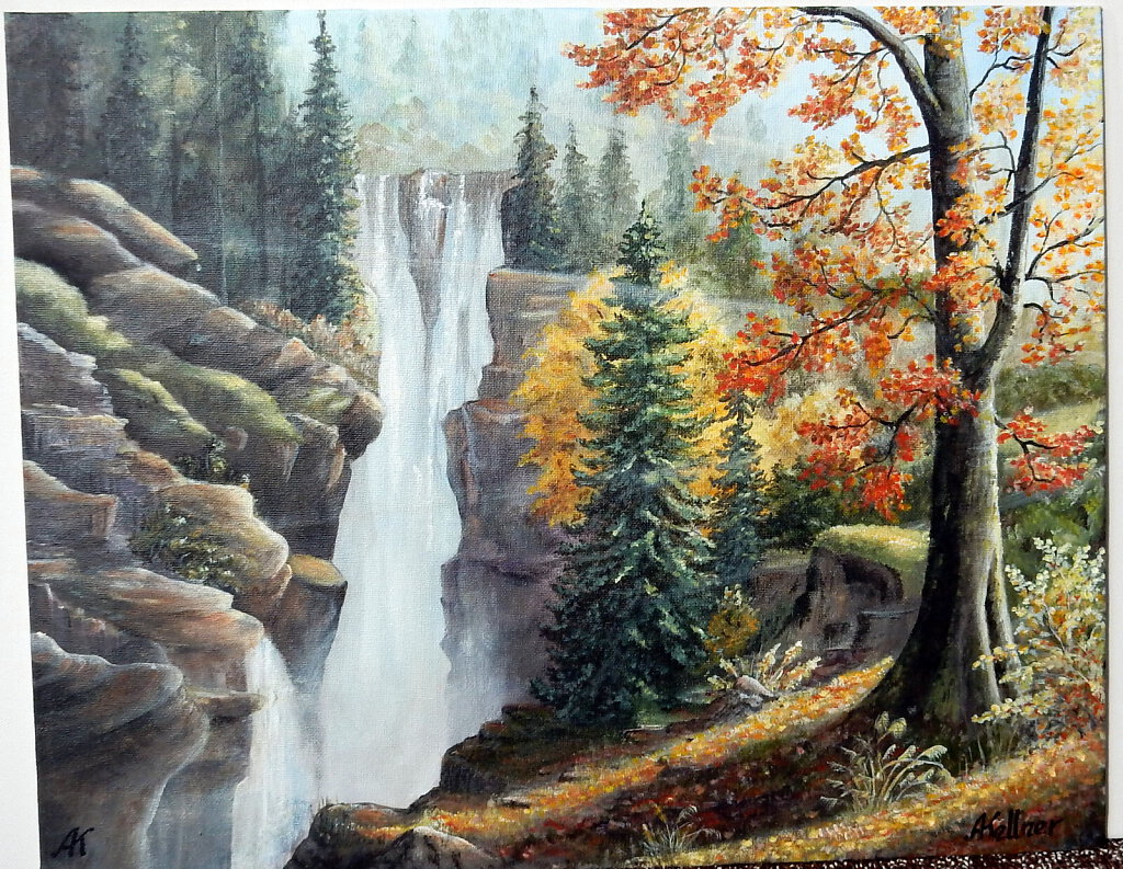 31-Stuerzender-Wasserfall JPG